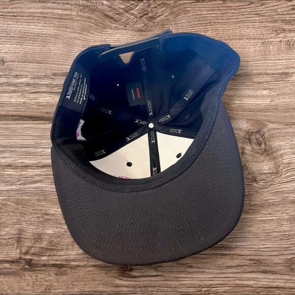 Akron Snapback Hat KF Brand Black & Pink Embroidered Adjustable Cap OSFA - Picture 5 of 5